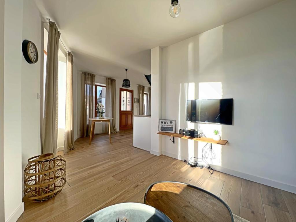 Appartement Coup De Coeur. St Etienne-Rochetaillee Saint-Etienne  Exterior foto