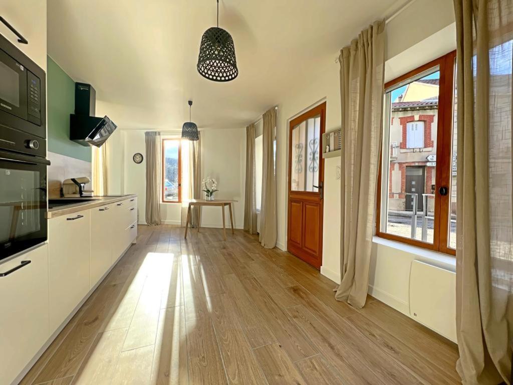 Appartement Coup De Coeur. St Etienne-Rochetaillee Saint-Etienne  Exterior foto