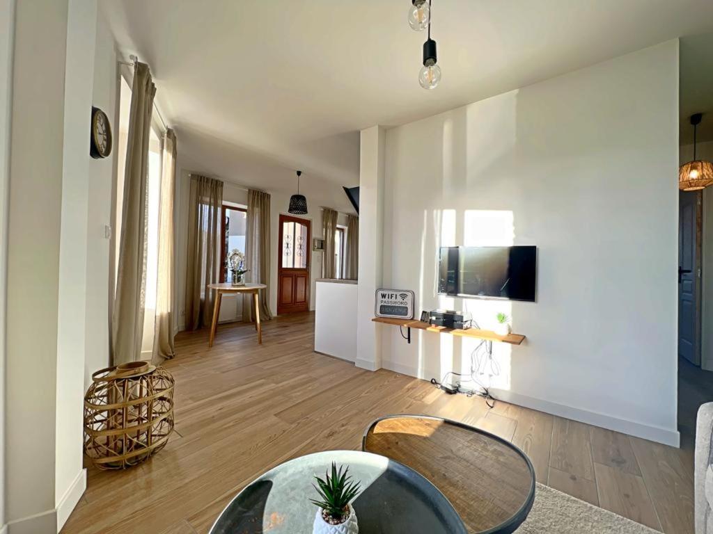 Appartement Coup De Coeur. St Etienne-Rochetaillee Saint-Etienne  Exterior foto